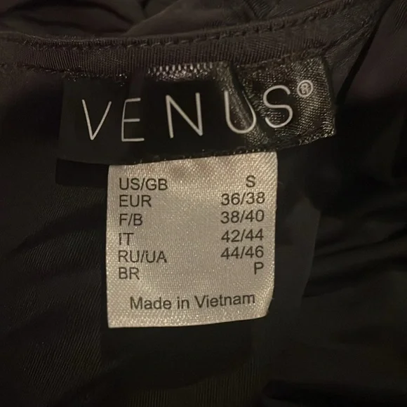 Venus Shape Embrace Ruched Dress size S - Picture 9 of 10